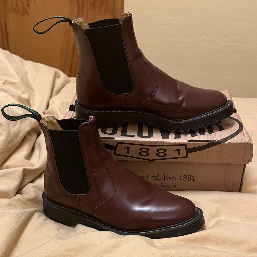 Solovair Women's Oxblood Hi-Shine Dealer Boots